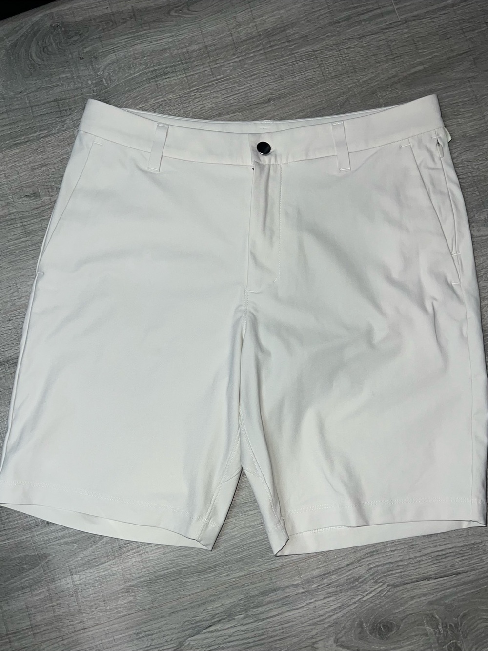 EUC Men's lululemon Performance Shorts - Size 32